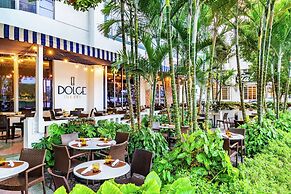 Gale South Beach, Curio Collection by Hilton