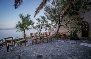 Bastione Malvasia Hotel