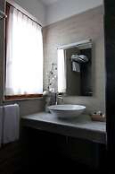 Queen Hotel