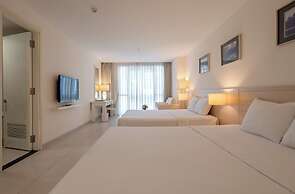 Nhi Phi Hotel