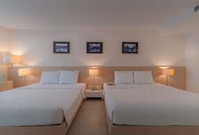 Nhi Phi Hotel