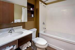 Microtel Inn & Suites by Wyndham Timmins