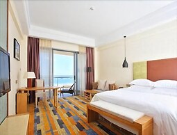Days Hotel Suites by Wyndham Yangjiang
