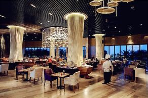Days Hotel Suites by Wyndham Yangjiang
