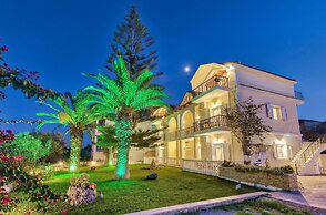 Panorama Studios & Apartments