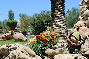 Panorama Studios & Apartments