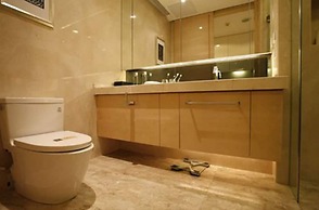 Silin Residence Poly World Trading Center