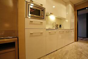 Silin Residence Poly World Trading Center