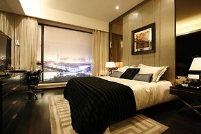 Silin Residence Poly World Trading Center