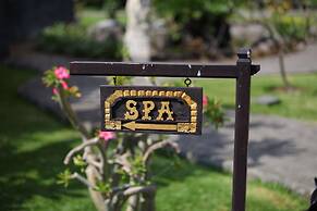 Adi Assri Beach Resort & Spa