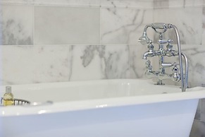 Washington School House