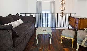 Washington School House