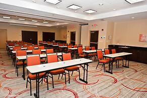 Holiday Inn Express & Suites Columbus - Easton Area by IHG