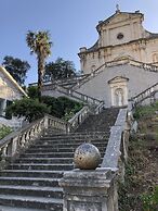 Galathea Hotel