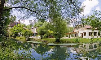Logis Hôtel Le Chantoiseau