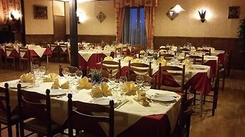 Logis Hôtel Le Chantoiseau