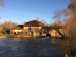 Logis Hôtel Le Chantoiseau
