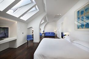 Magna Pars- L'Hotel à Parfum Small Luxury Hotels of the World