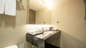 CHECK inn Select Taichung Dadun