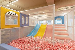 CHECK inn Select Taichung Dadun