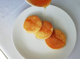 Golden Crown Grand Hotel