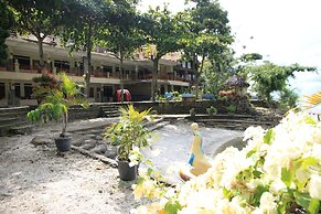 Pandu Lakeside Hotel Parapat - Toba Lake