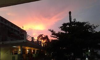 Pandu Lakeside Hotel Parapat - Toba Lake