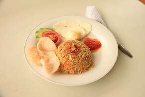 Pandu Lakeside Hotel Parapat - Toba Lake