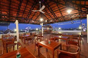 Royal Crown Hotel & Spa