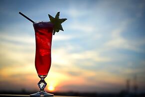 Royal Crown Hotel & Spa