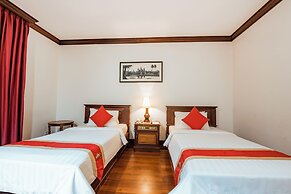 Royal Crown Hotel & Spa