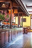 Royal Crown Hotel & Spa