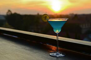 Royal Crown Hotel & Spa