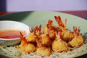 Royal Crown Hotel & Spa