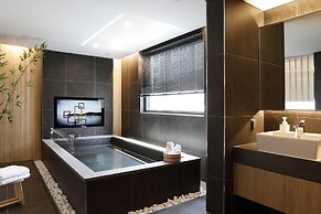 HOTEL FORÊT THE SPA