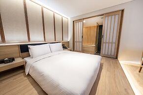 HOTEL FORÊT THE SPA