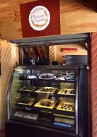 El Sano Banano Beachside Hotel