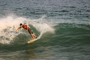 El Sano Banano Beachside Hotel