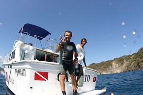 El Sano Banano Beachside Hotel