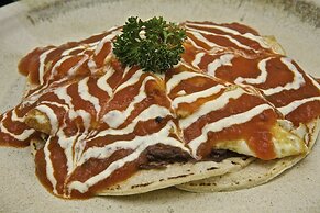 El Sano Banano Beachside Hotel