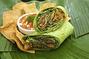 El Sano Banano Beachside Hotel