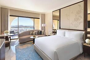 The Ritz-Carlton Abu Dhabi, Grand Canal