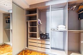 Wyndham Grand Istanbul Kalamis Marina Hotel