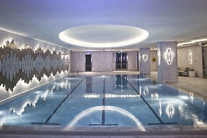 Wyndham Grand Istanbul Kalamis Marina Hotel