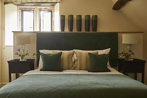 The Slaughters Country Inn