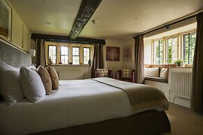 The Slaughters Country Inn