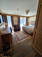 HOTEL LORENZETTI