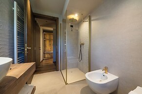 HOTEL LORENZETTI