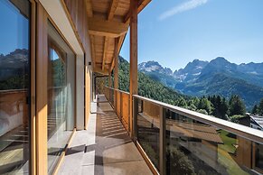 HOTEL LORENZETTI