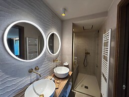 HOTEL LORENZETTI